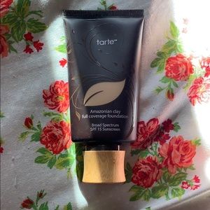 Tarts amazonian clay full coverage foundation